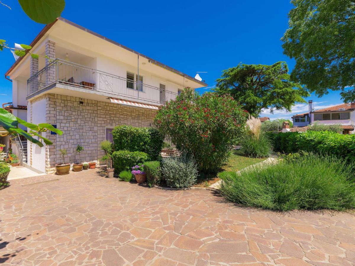 Apartment Nika-10 Umag Bagian luar foto